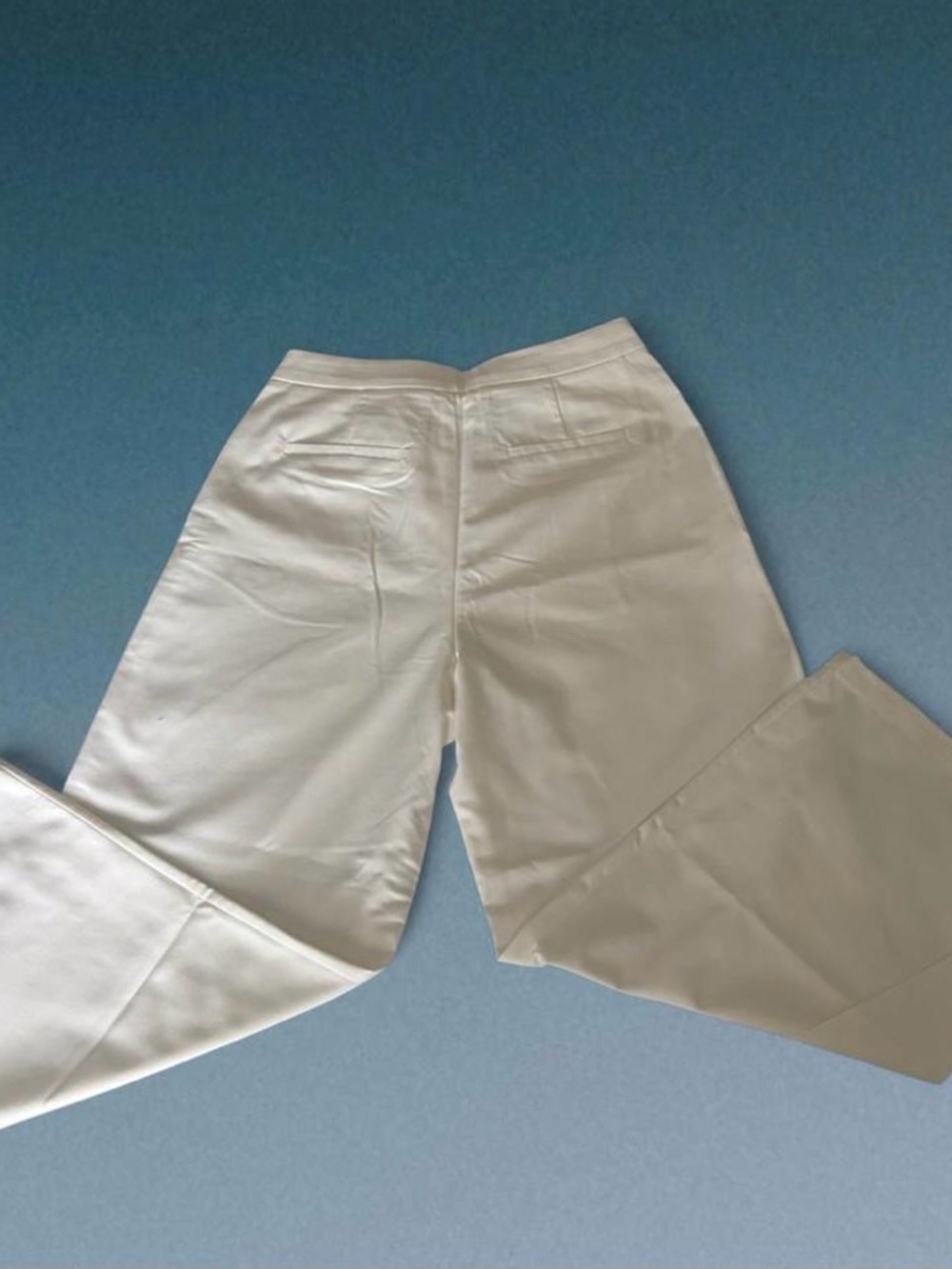 Women’s White Wide-Leg Dress Pant & Vest Set - Picture 2 of 8